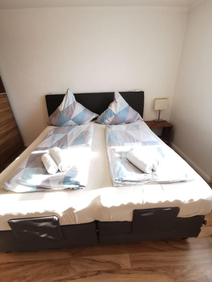 Apartment Sofia Düsseldorf Dış mekan fotoğraf